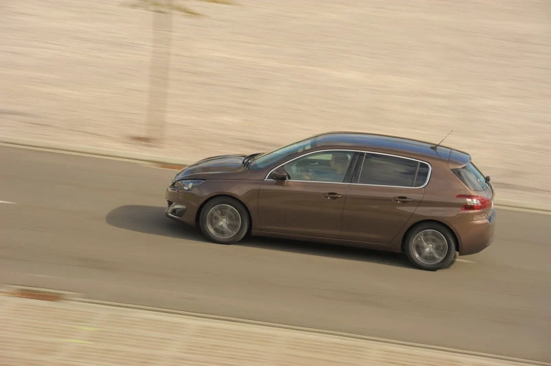 Peugeot 308 II (2013-) 