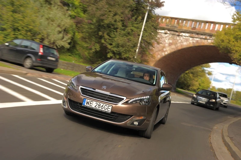 Peugeot 308 II (2013-) 