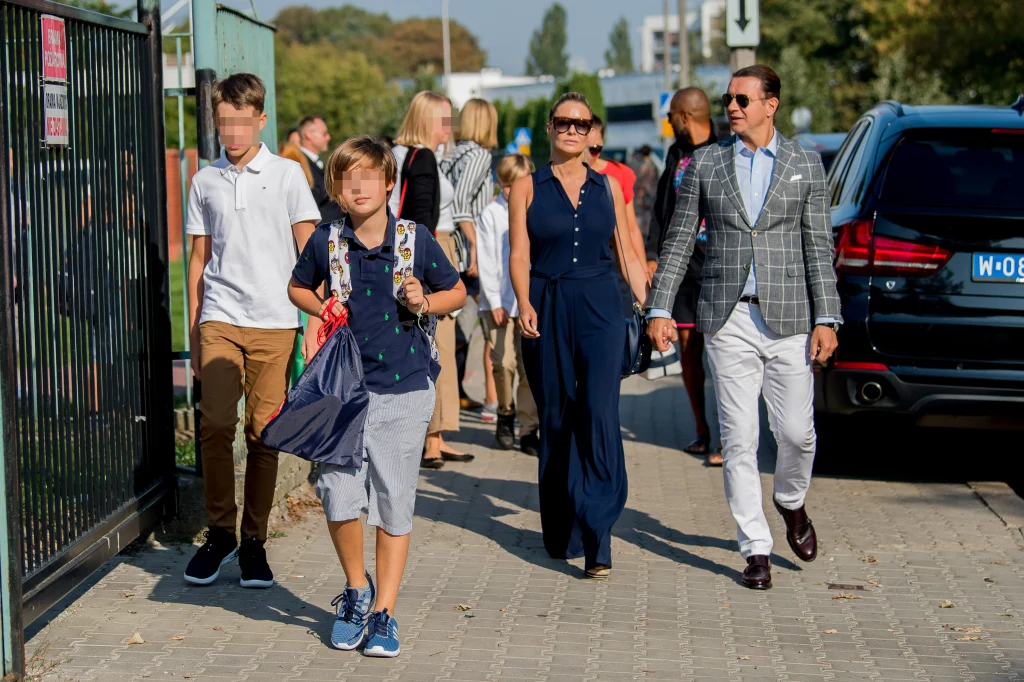 Dumni Małgonia i Radek odprowadzają synów Dumni Małgonia i Radek odprowadzają synów