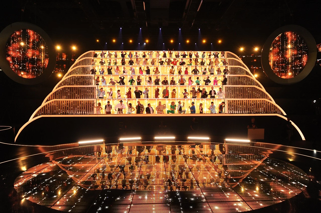 100-osobowe jury programu "Śpiewajmy Razem. All Together Now" 100-osobowe jury programu "Śpiewajmy Razem. All Together Now"