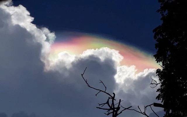 Tak widowiskową iryzację można oglądać niezwykle rzadko