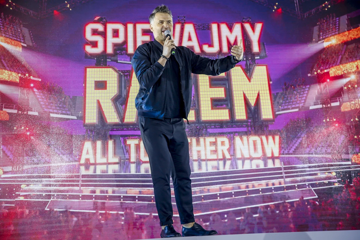 Igor Kwiatkowski został prowadzącym "Śpiewajmy razem. All Together Now"