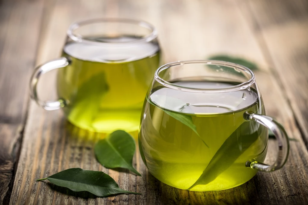Zielona herbata znakomicie oczyszcza organizm i uspokaja