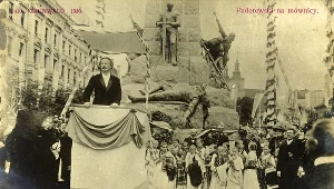 Ignacy Jan Paderewski podczas odsłonięcia pomnika grunwaldzkiego w Krakowie 15 lipca 1910 r.