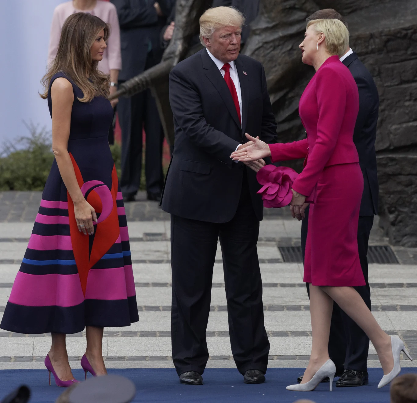 Lekceważący gest Agady Kornhauser-Dudy względem Donalda Trumpa był szeroko komentowany w mediach