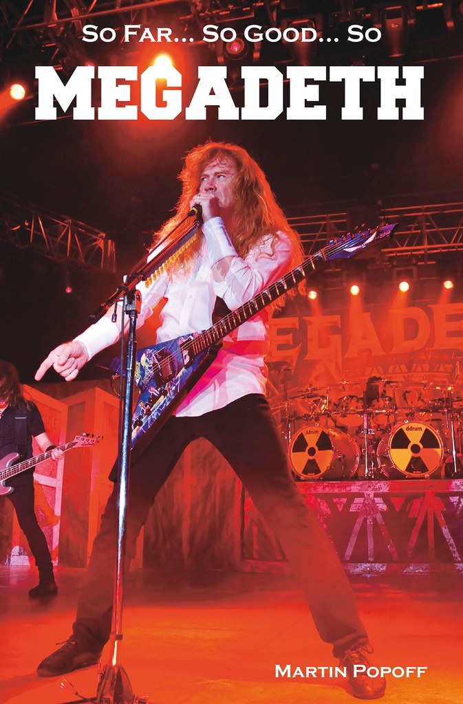 Dave Mustaine na okładce biografii "So Far... So Good... So Megadeth"