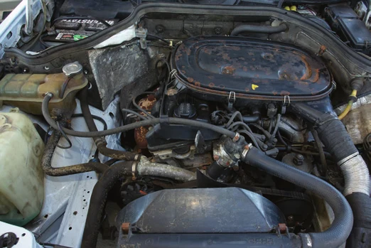 Silnik 2.3 zapewnia tylko wystarczające osiągi, a układ wtryskowy KE-Jetronic sprawia problemy.