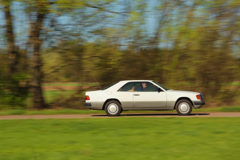 Mercedes C124 (1987-1996)