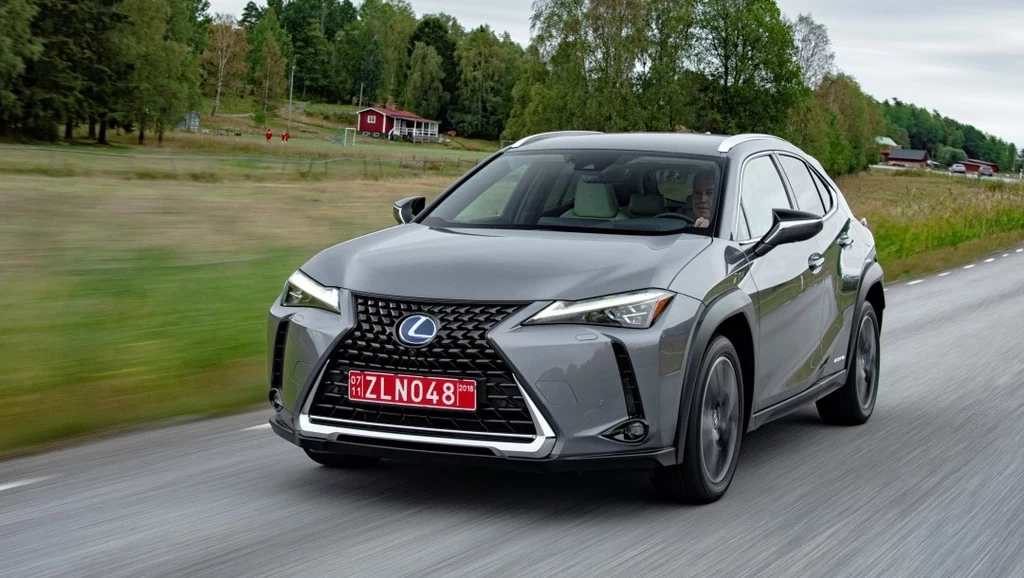 Lexus UX