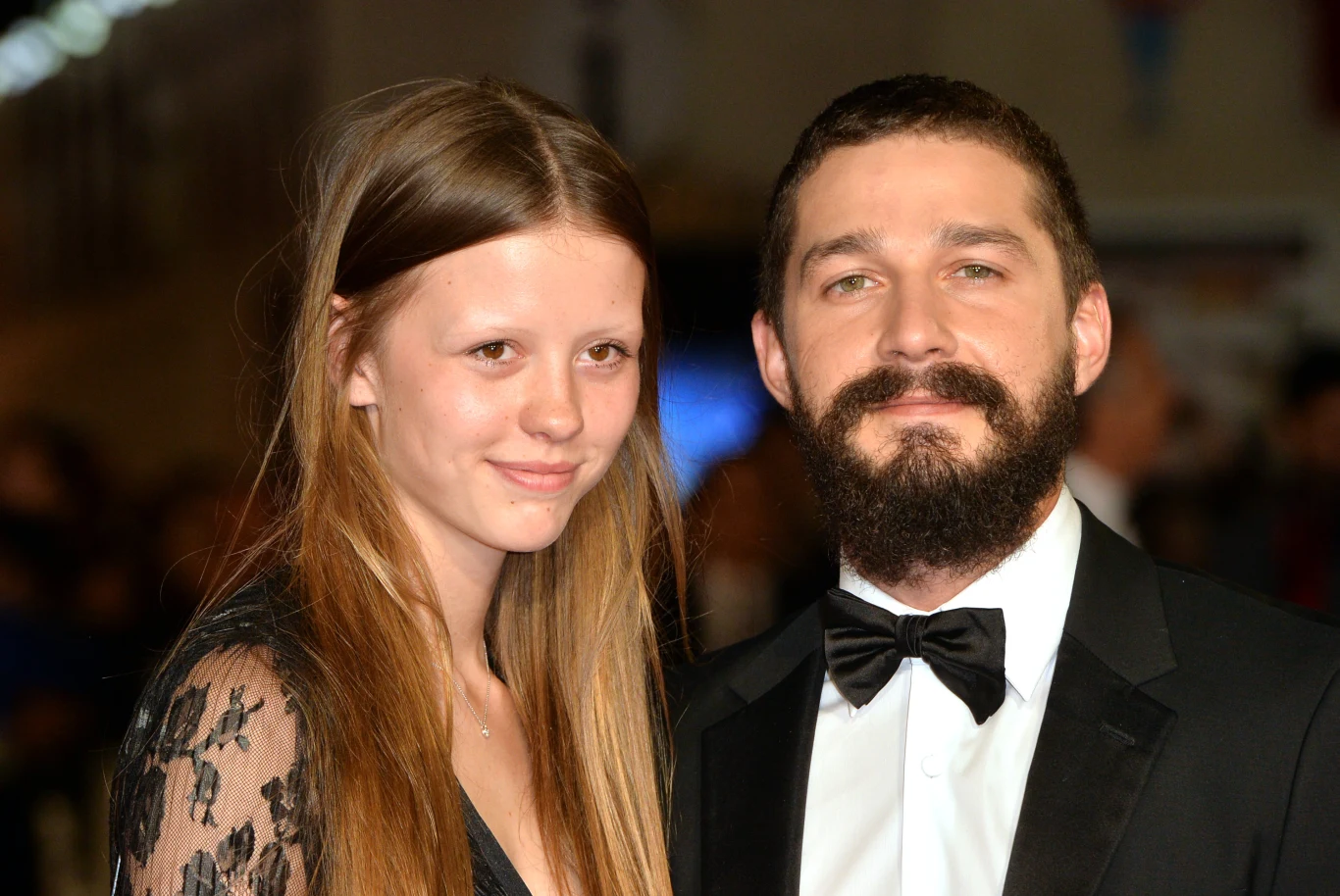Mia Goth i Shia LeBeouf rozwodzą się! Mia Goth i Shia LeBeouf rozwodzą się!