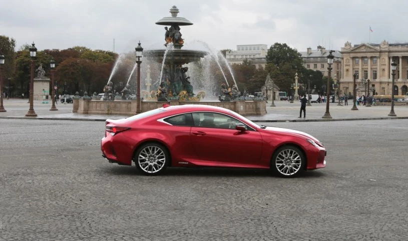 Lexus RC