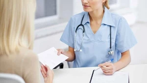 Zmiany w programie szczepień zakładają, że osoby po 65. roku życia, ze zwiększonym ryzykiem zachorowania na półpaśca, będą mogły skorzystać z darmowego szczepienia