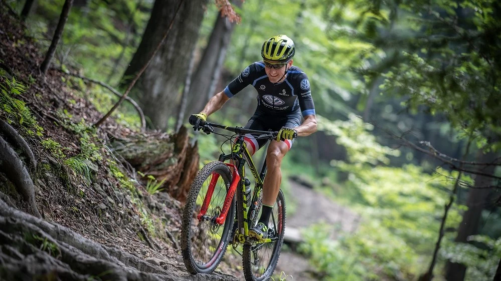 Bartosz janowski to zawodnik teamu Volkswagen Samochody Użytkowe MTB