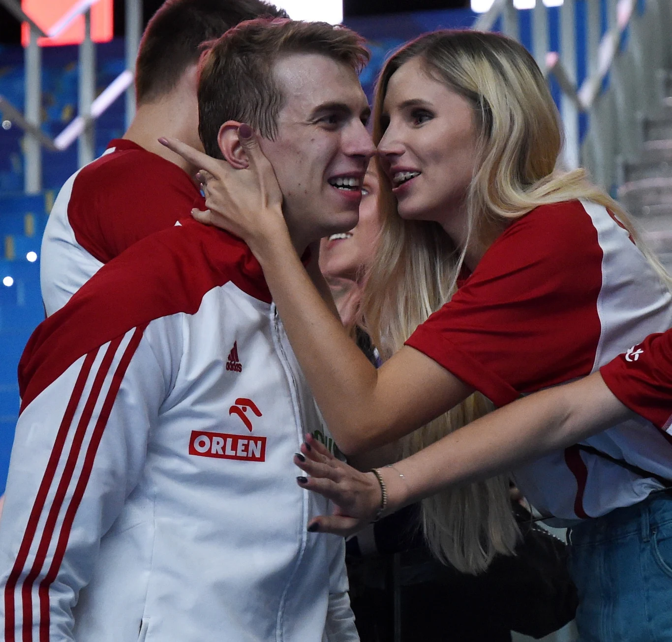 Artur Szalpuk z dziewczyną