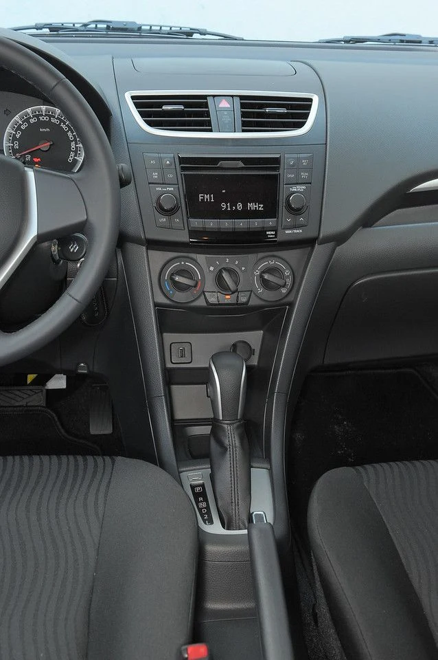 Suzuki Swift IV (2010-2017) 