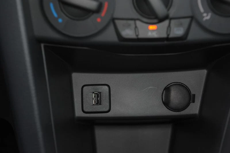 Suzuki Swift IV (2010-2017) 