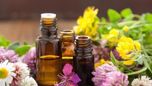 Dlaczego warto stosować olejki eteryczne w pielęgnacji? Ekspertka wyjaśnia