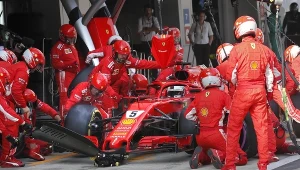 Sebastian Vettel w bolidzie Ferrari
