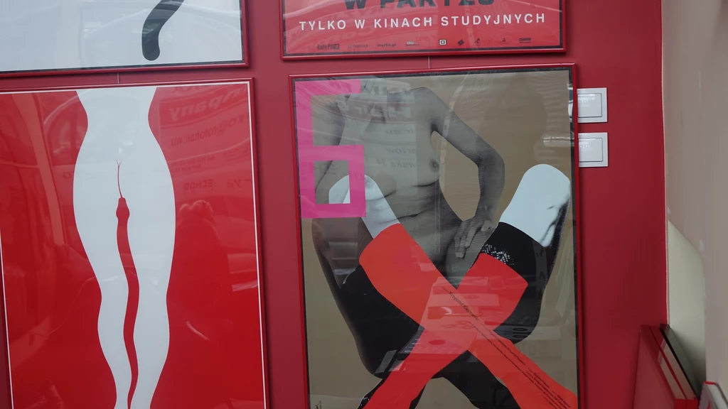 Wystawa "Erotyzm w polskim plakacie", Dydo Poster Gallery, Kraków. Wystawa "Erotyzm w polskim plakacie", Dydo Poster Gallery, Kraków.