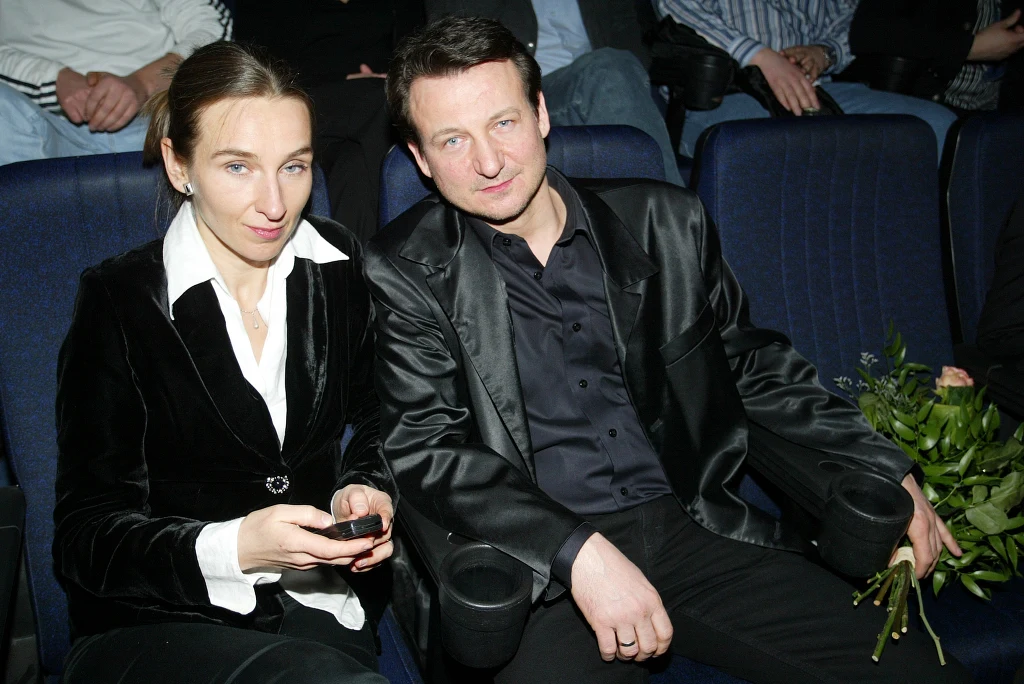 Robert Więckiewicz z żoną 