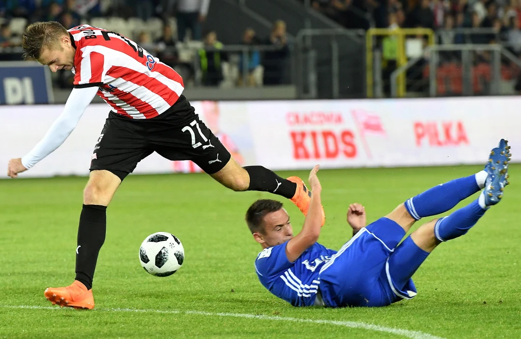 Bohaterem spotkania był Jesus Imaz, który strzelił oba gole. Bohaterem spotkania był Jesus Imaz, który strzelił oba gole.