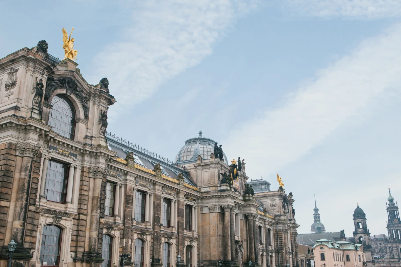 Drezdeńskie Albertinum i Galeria Nowych Mistrzów Drezdeńskie Albertinum i Galeria Nowych Mistrzów