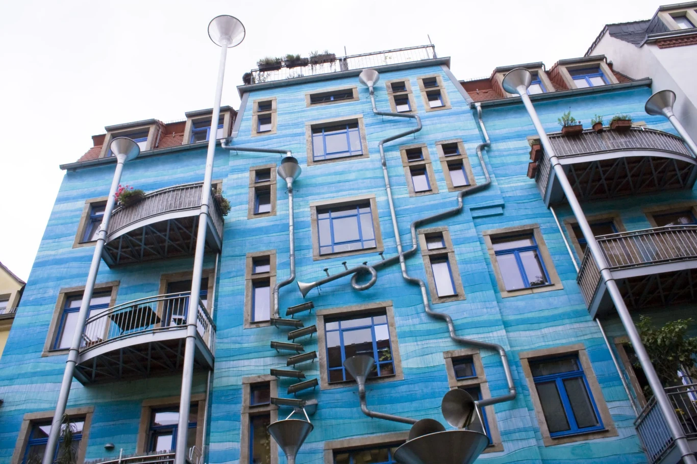 Najsłynniejsza kamienica Kunsthofpassage w Dreźnie Najsłynniejsza kamienica Kunsthofpassage w Dreźnie