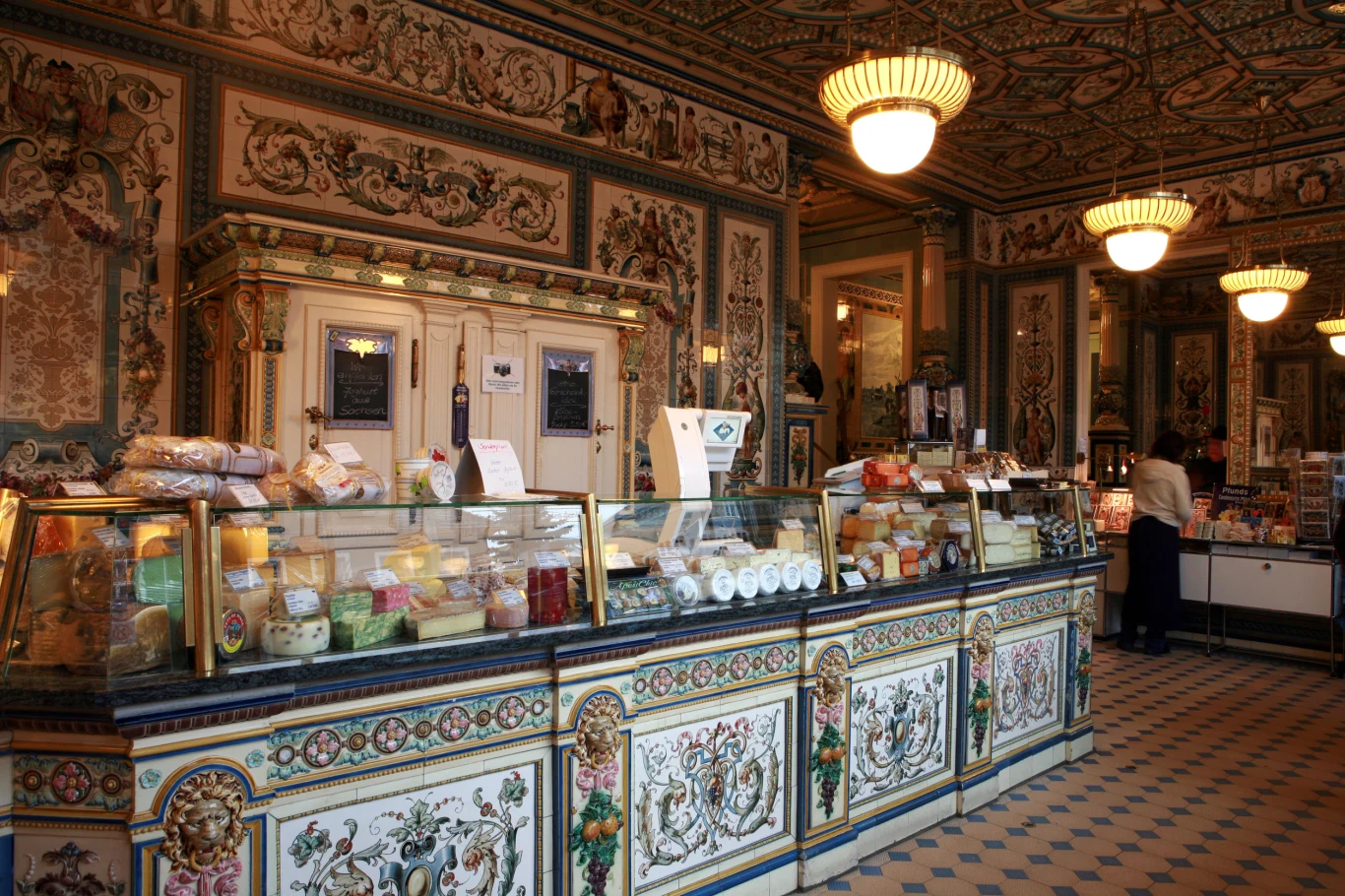 Niezwykła Mleczarnia Pfunda Niezwykła Mleczarnia Pfunda