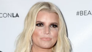 Jessica Simpson eksponuje ciążowy brzuszek