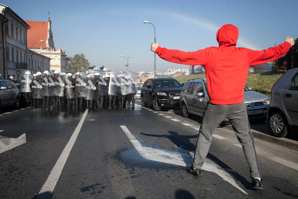 W marszu wzięła udział m.in. posłanka PO Joanna Mucha i lider partii Razem Adrian Zandberg