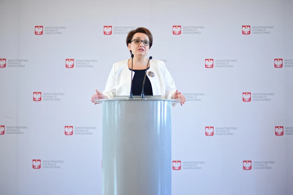 Minister edukacji Anna Zalewska Minister edukacji Anna Zalewska