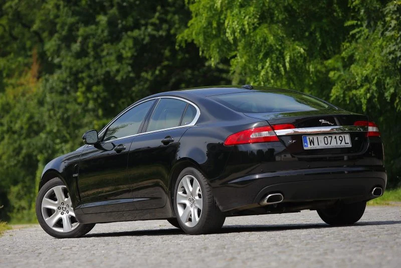 Jaguar XF (2007-2015)