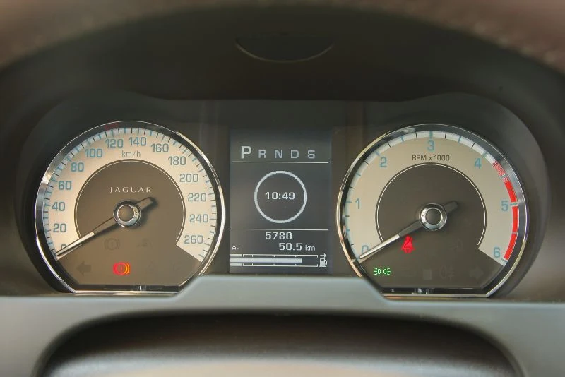 Jaguar XF (2007-2015)