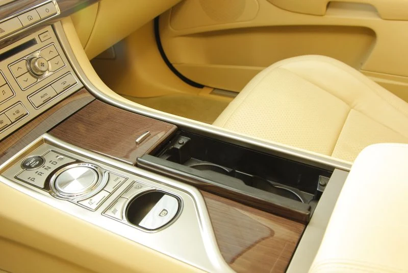 Jaguar XF (2007-2015)