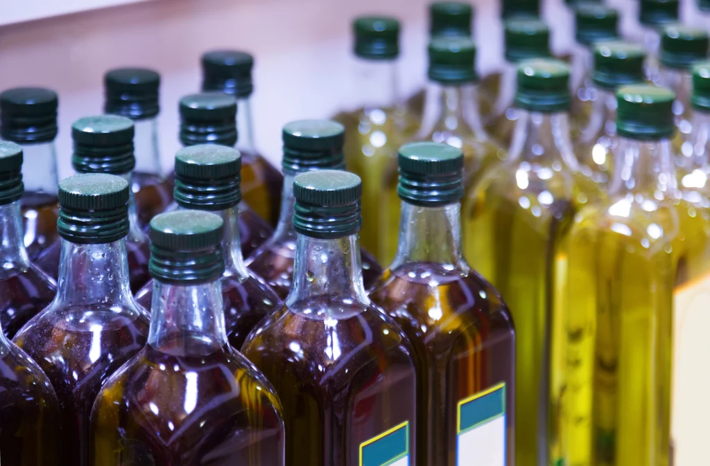 Butelka oliwy dobrej jakości to najczęściej wydatek sięgający 10 euro