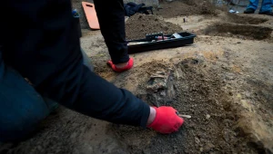 Prace poszukiwawczo-ekshumacyjne (zdjęcie ilustracyjne)