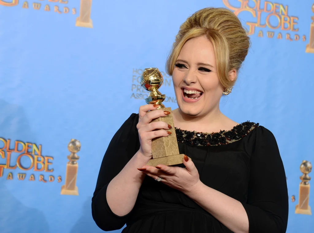 Adele świetnie wie, jak nosić się w większym rozmiarze