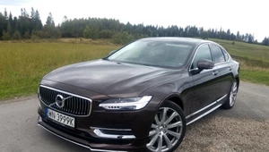 Volvo S90 T8. Flagowa wersja flagowej limuzyny