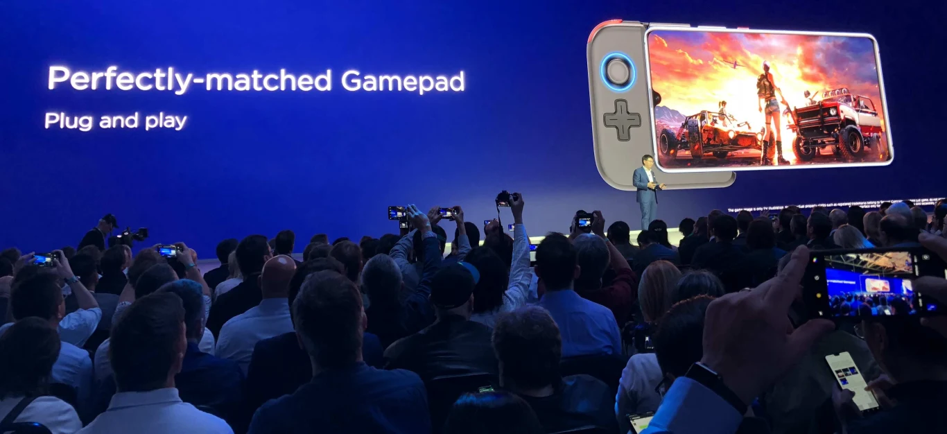 Huawei Mate 20X i doczepiany pad Huawei Mate 20X i doczepiany pad