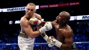 Floyd Mayweather rozprawił się z Conorem McGregorem w sierpniu ubiegłego roku
