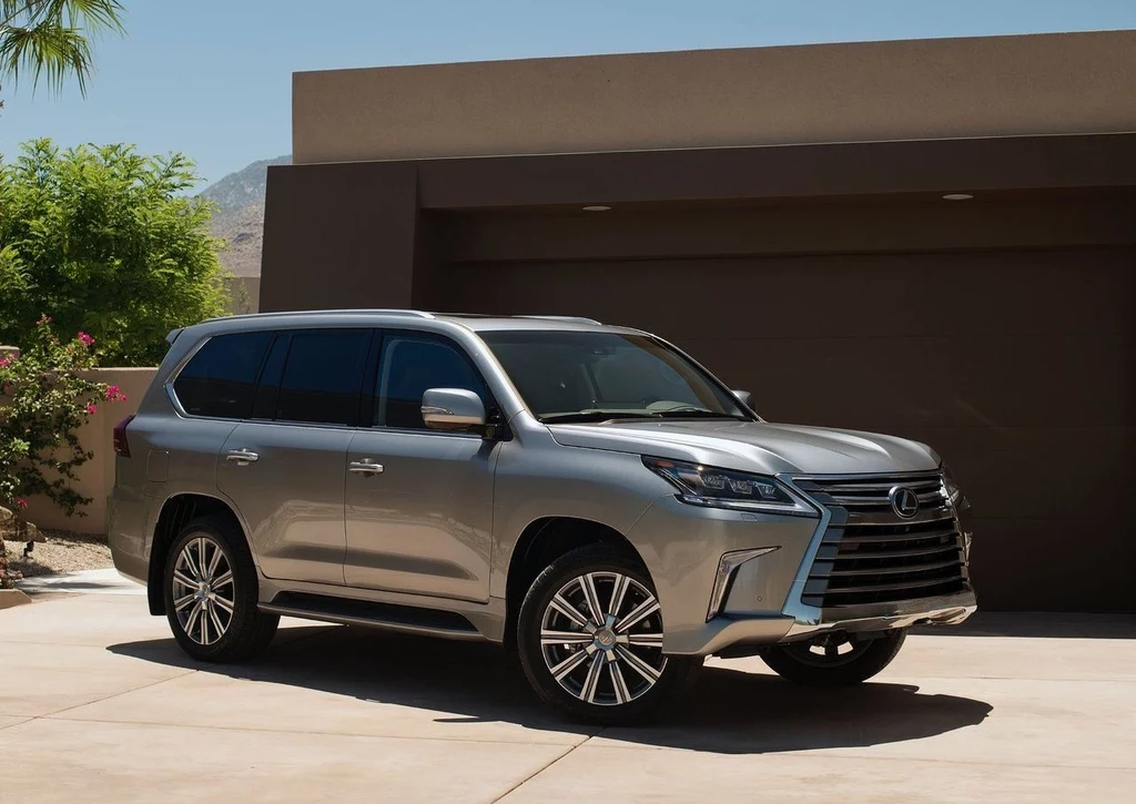 Lexus LX