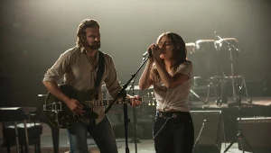 Bradley Cooper i Lady Gaga w filmie "Narodziny gwiazdy"