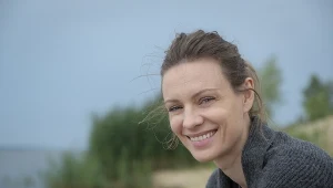 Magdalena Boczarska na planie serialu "Pod powierzchnią"