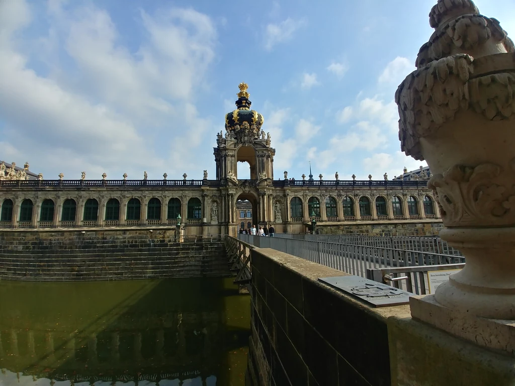 Zespół architektoniczny "Zwinger" w Dreźnie