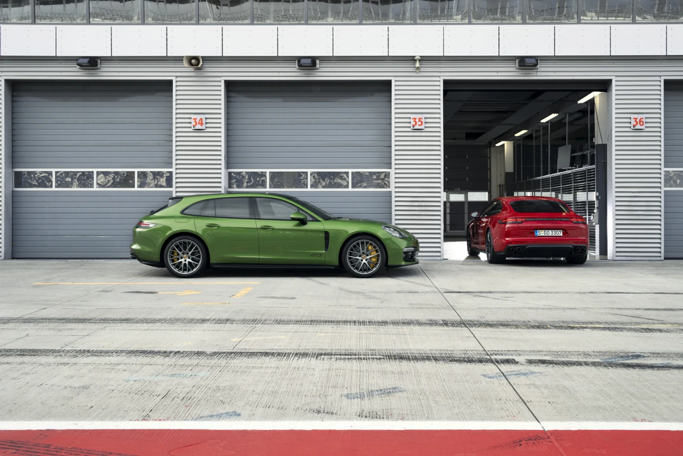 Porsche Panamera GTS i Panamera GTS Sport Turismo. Premiera w Bahrajnie