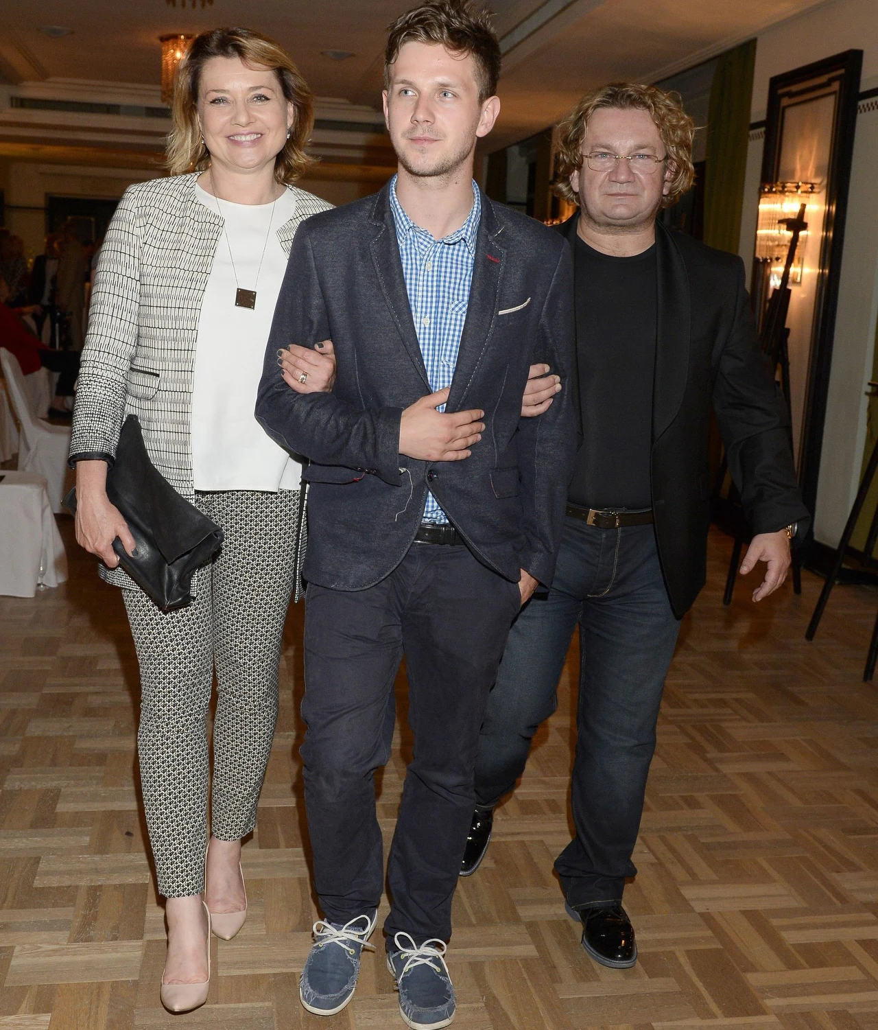 Królikowscy martwią się o syna. Czy to koniec spokoju i... związku Antka i Julii?