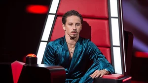 Michał Szpak zaskoczył widzów stylizacją w "The Voice of Poland"