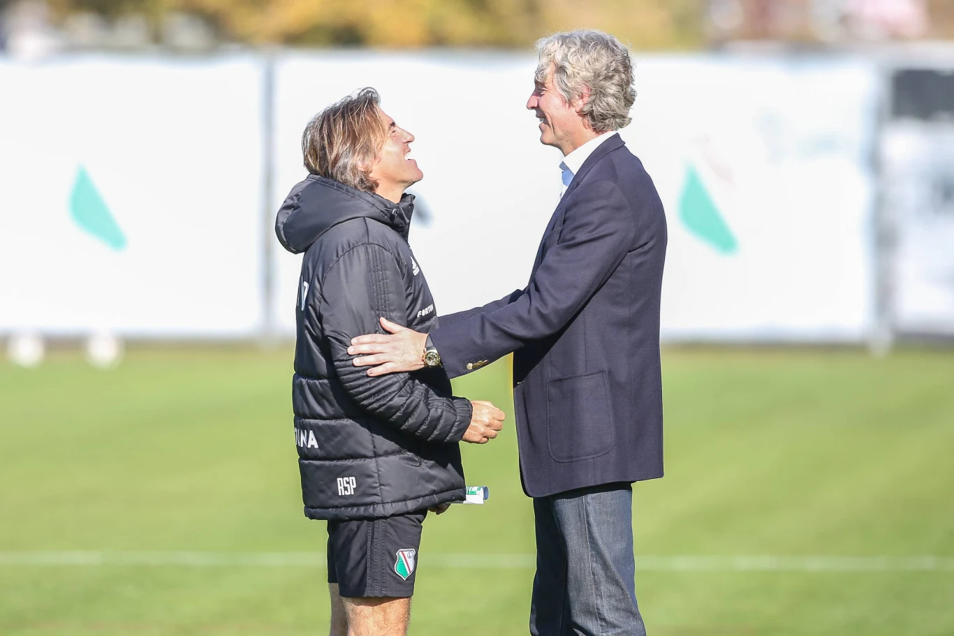 Własciciel Legii Warszawa Dariusz Mioduski (z prawej) i trener Ricardo Sa Pinto