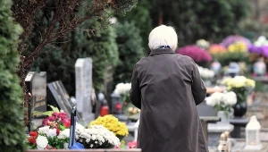 Czym różni się pogrzeb wyznaniowy od humanistycznego? (zdj. ilustracyjne)