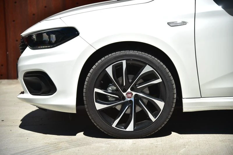 Fiat Tipo SW 1.6 MultiJet S-Design